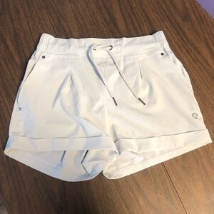 MOP Shorts